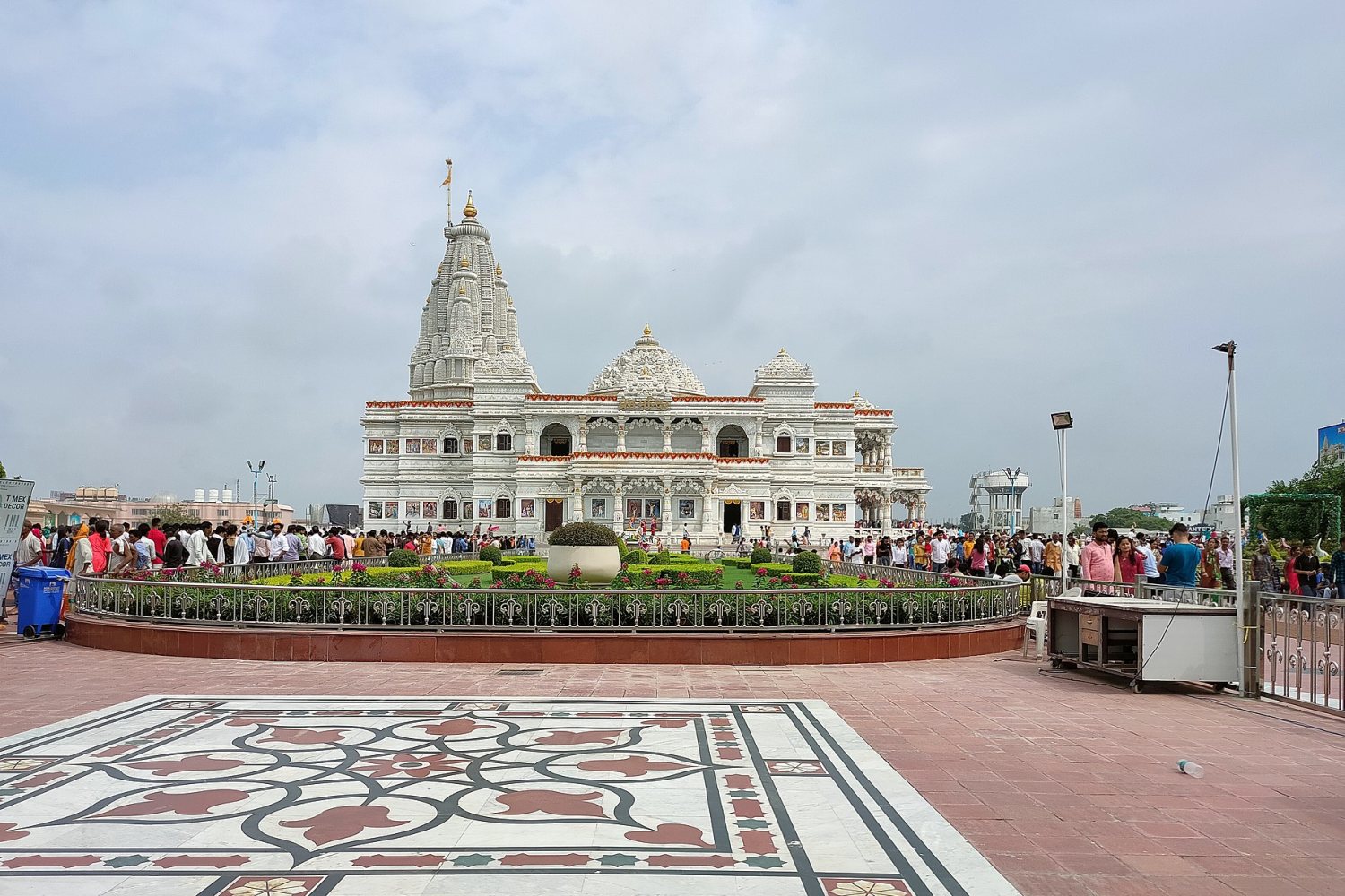 Prem Mandir, Vrindavan